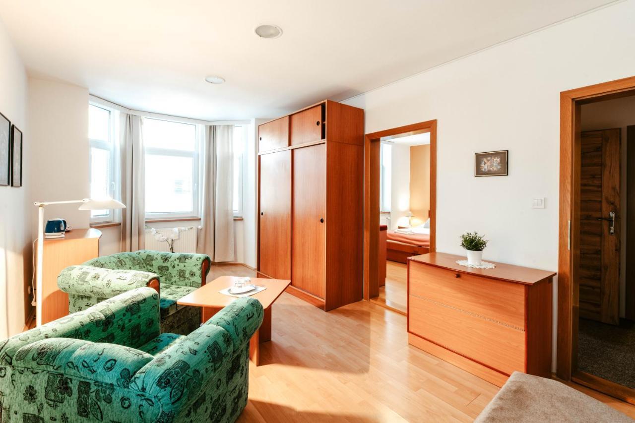 Hotel Adria Nova Dubnica Exterior photo