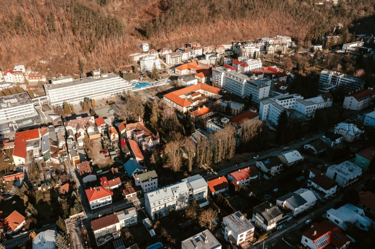 Hotel Adria Nova Dubnica Exterior photo