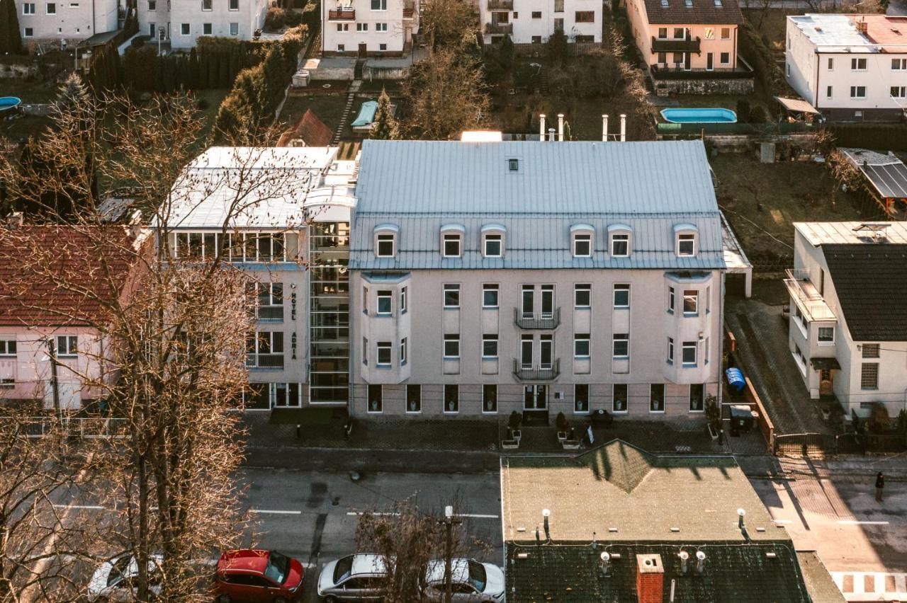 Hotel Adria Nova Dubnica Exterior photo